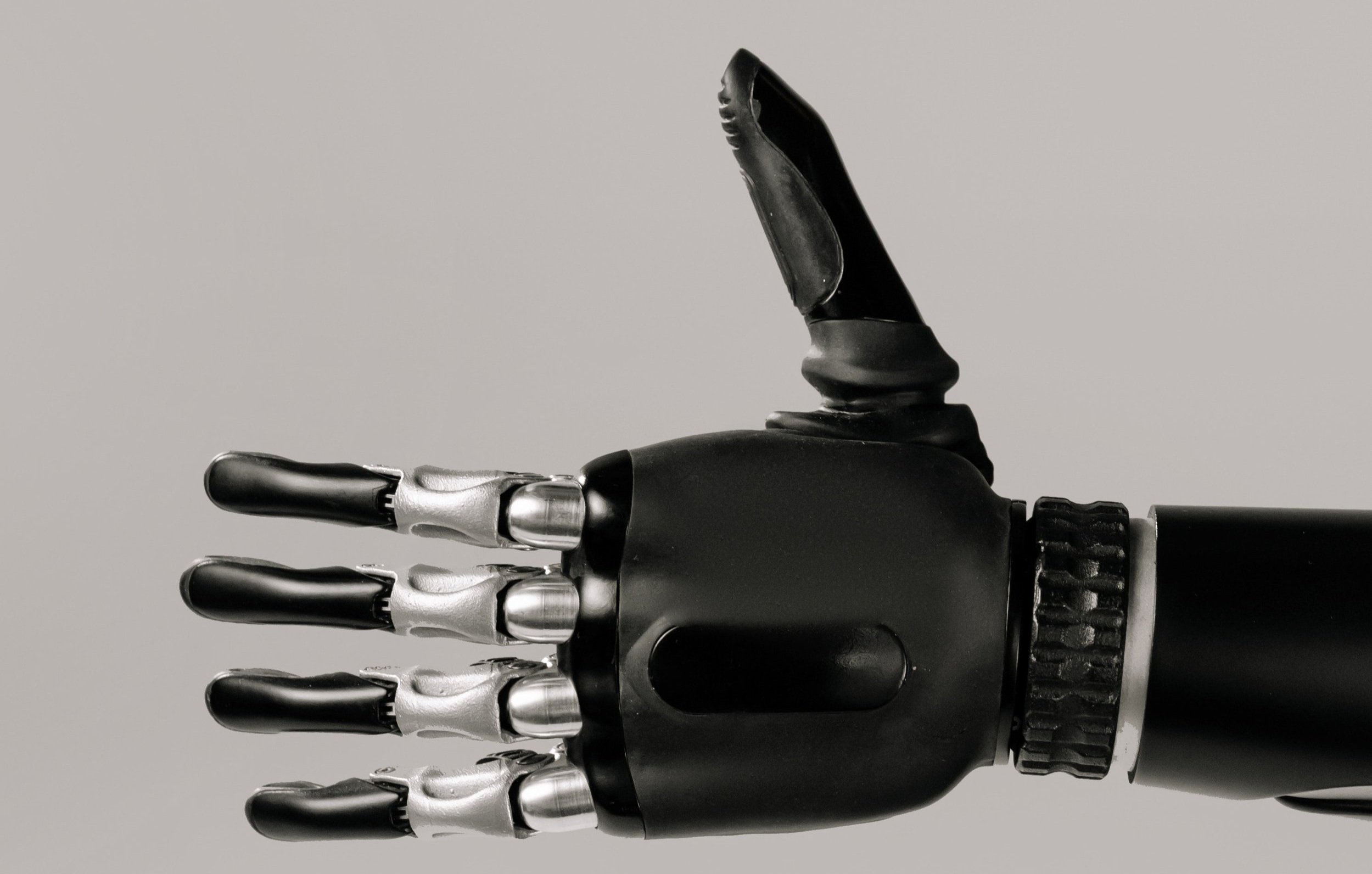 Protesi bioniche: Una scoperta medica rivoluzionaria